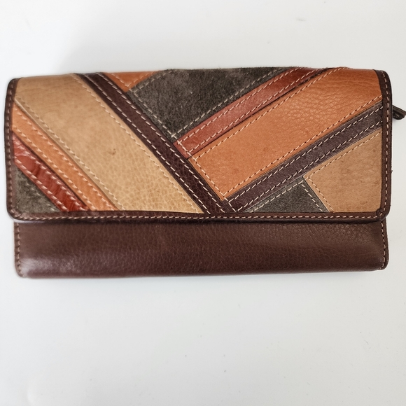 Fossil Multi-tone Leather Wallet - Picture 1 of 4